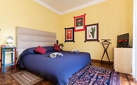 100Mq Deluxe Apt - Walk To Beach - Private Parking